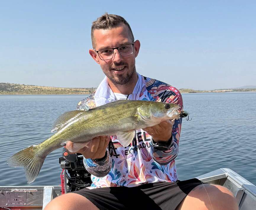 Angeln Extremadura Orellana Spanje Snoekbaars Orellana Spanje Snoekbaars