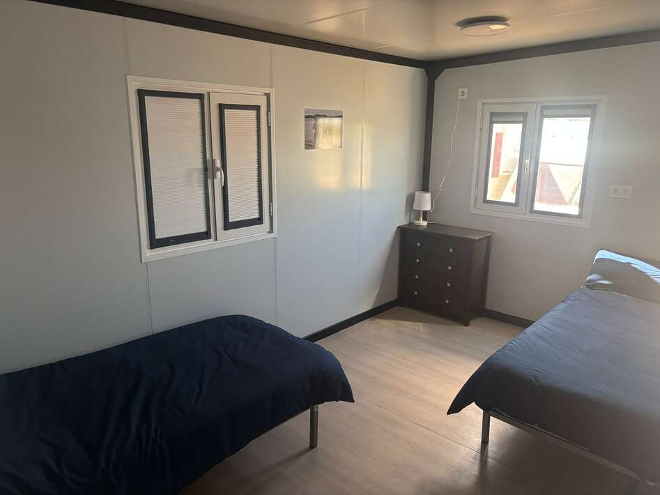Caspe Fishing Chaos Accommodation Bedroom Accommodation Bedroom 2